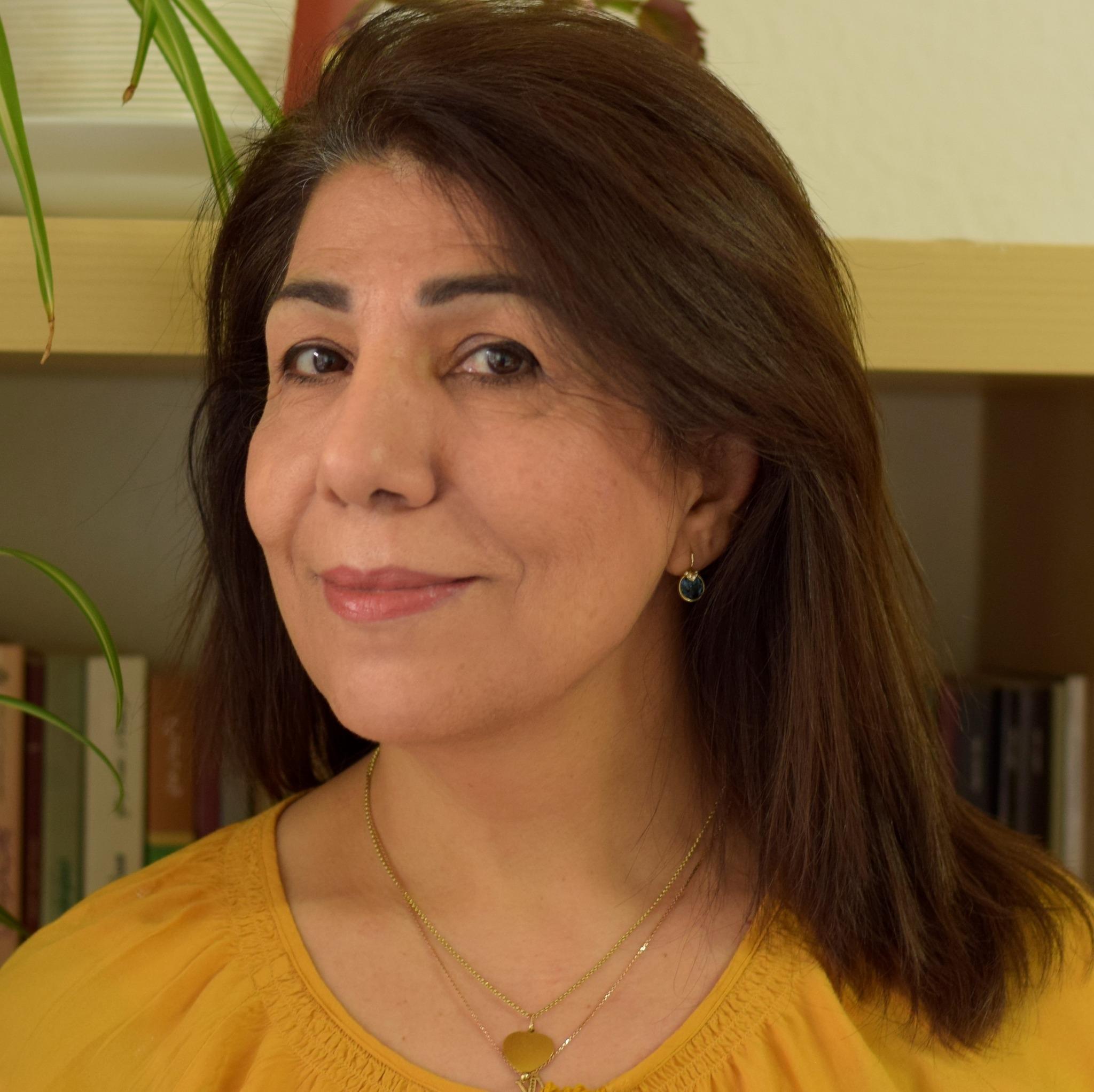 الكاتبة السورية نجاة عبدالصمد