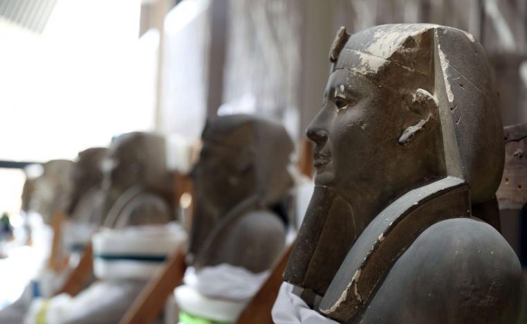 تماثيل مصرية