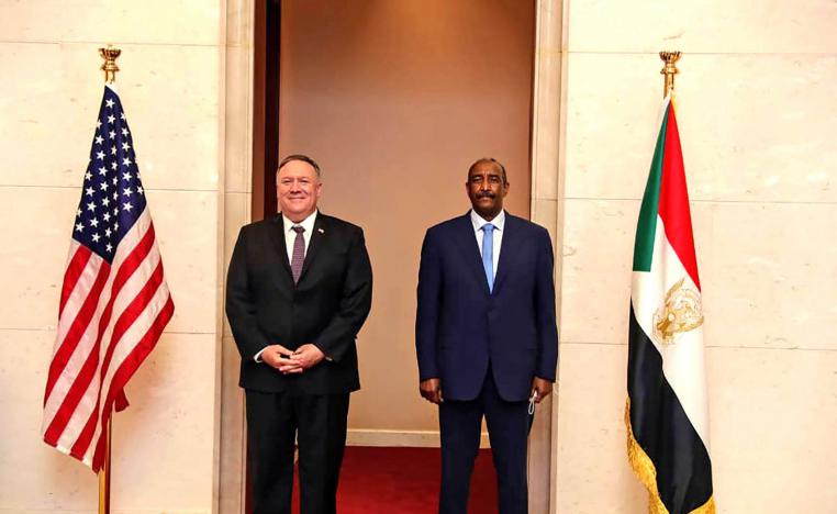 رئيس مجلس السيادة السوداني عبدالفتاح البرهان يستقبل وزير الخارجية الأميركي مايك بومبيو