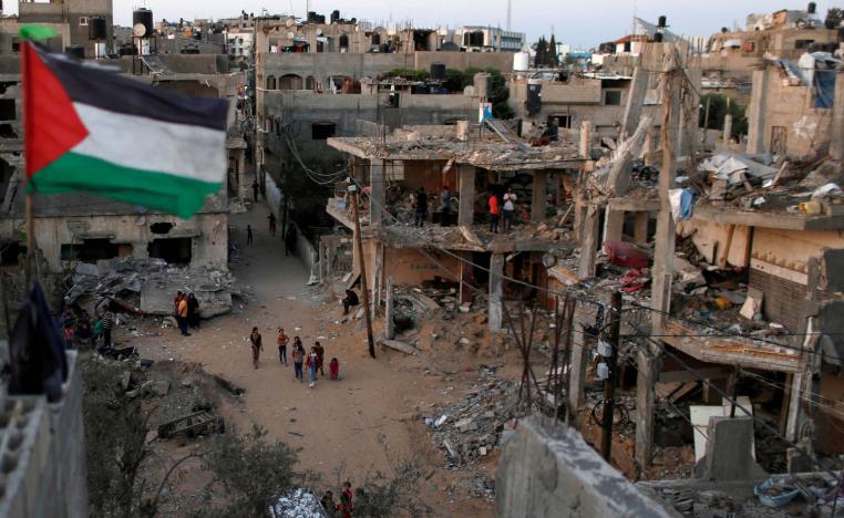 آثار الدمار الذي خلفه القصف الإسرائيلي لغزة 2021