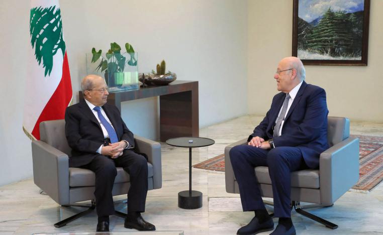 الرئيس اللبناني ميشال عون يستقبل رئيس الحكومة نجيب ميقاتي