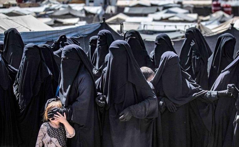 لا يزال حاليا نحو مئة امرأة و250 طفلا فرنسيا في مخيمات في سوريا