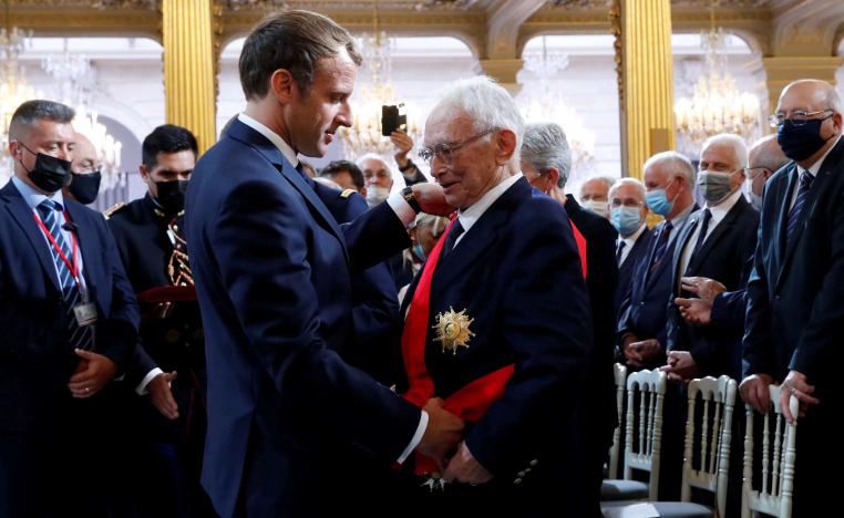 فرنسا تنكأ جراح الجزائر باستحضار ملف الحركيين