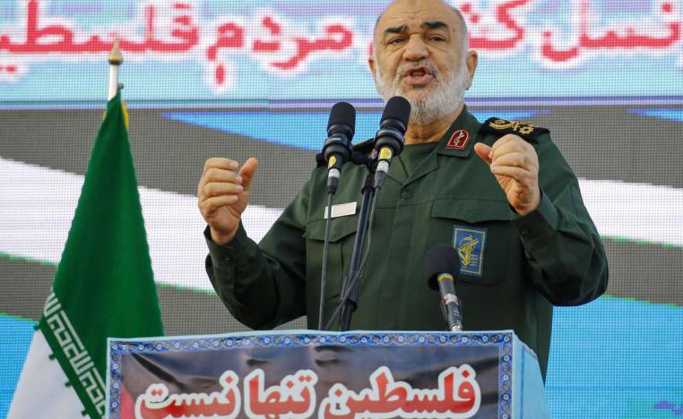 قائد الحرس الثوري الإيراني حسين سلامي يلقي كلمة في حشد في طهران ضد حرب غزة