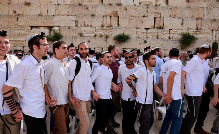 رفض اليهود الشرقيين للتجنيد الاجباري يتسبب في انقسامات في المجتمع الاسرائيلي