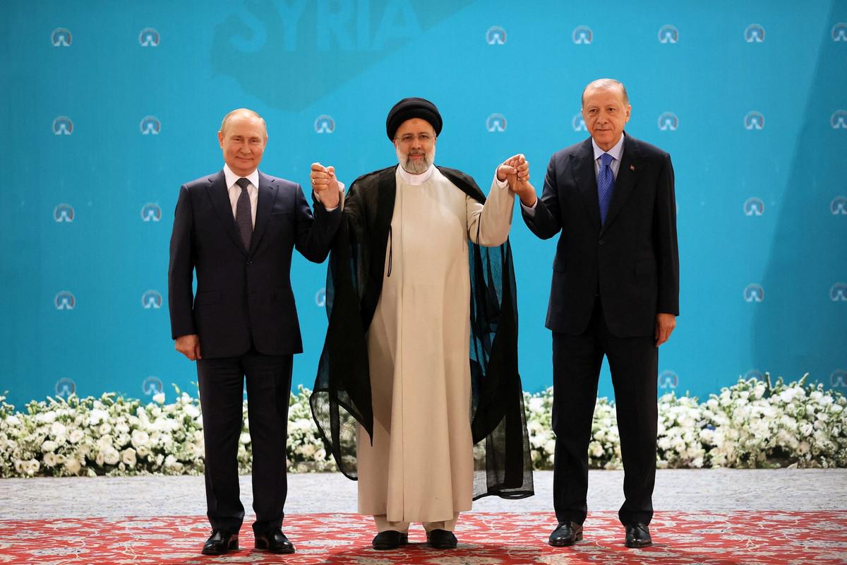 إيران وروسيا تتمسكان بمسار أستانة إلى جانب تركيا
