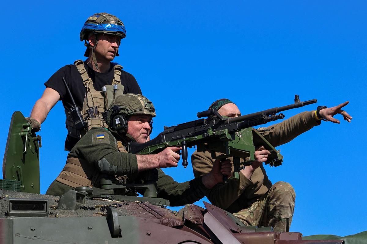 القوات الأوكرانيا بأمس الحاجة للسلاح