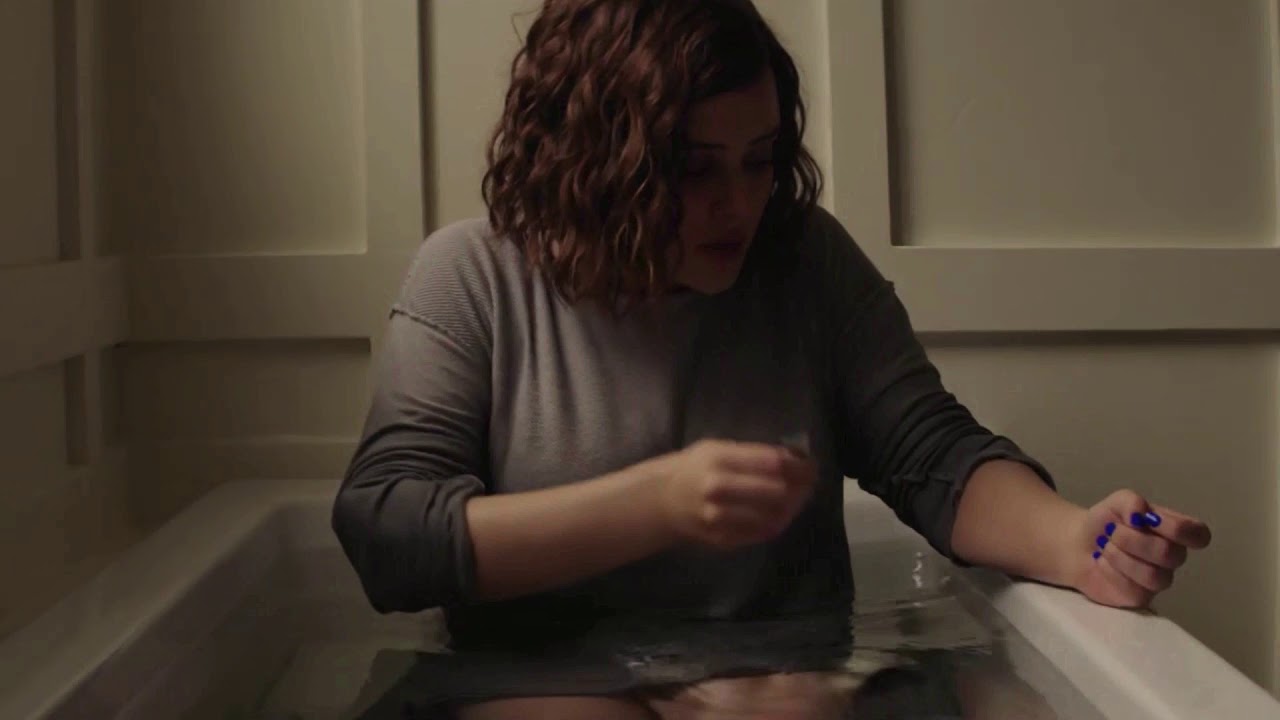 محاولة للانتحار في مسلسل "13 ريزونز واي"