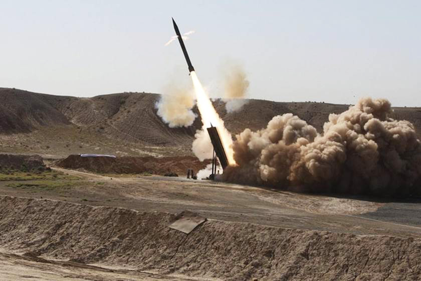 السعودية اعترضت عشرات الصواريخ الحوثية من اليمن