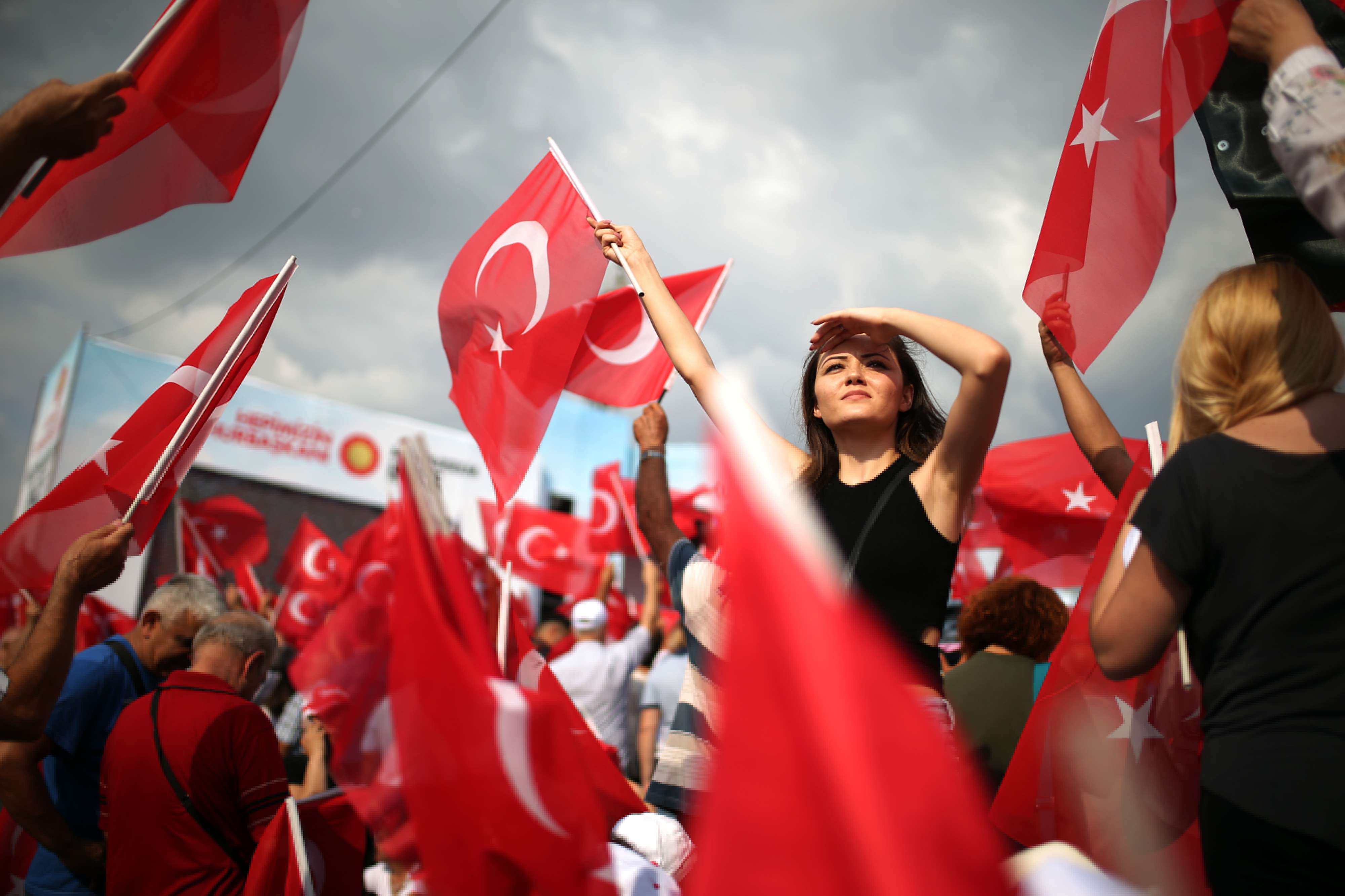 قلق كبير في الشارع التركي