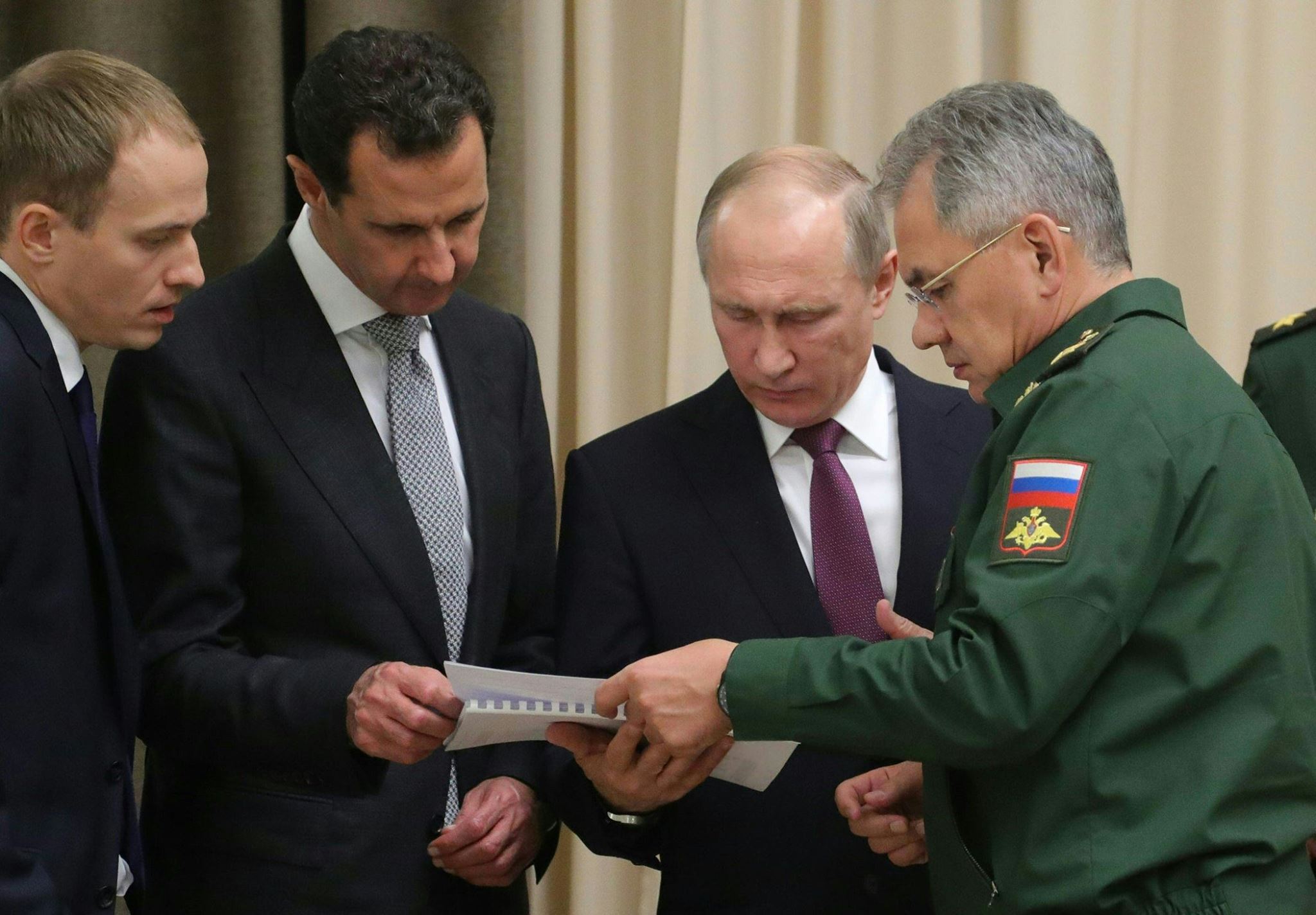 الرئيس السوري بشار الأسد ونظيره الروسي فلاديمير بوتين