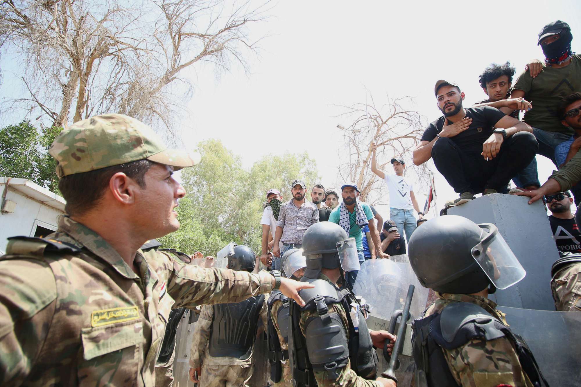 القوة لا تنفع