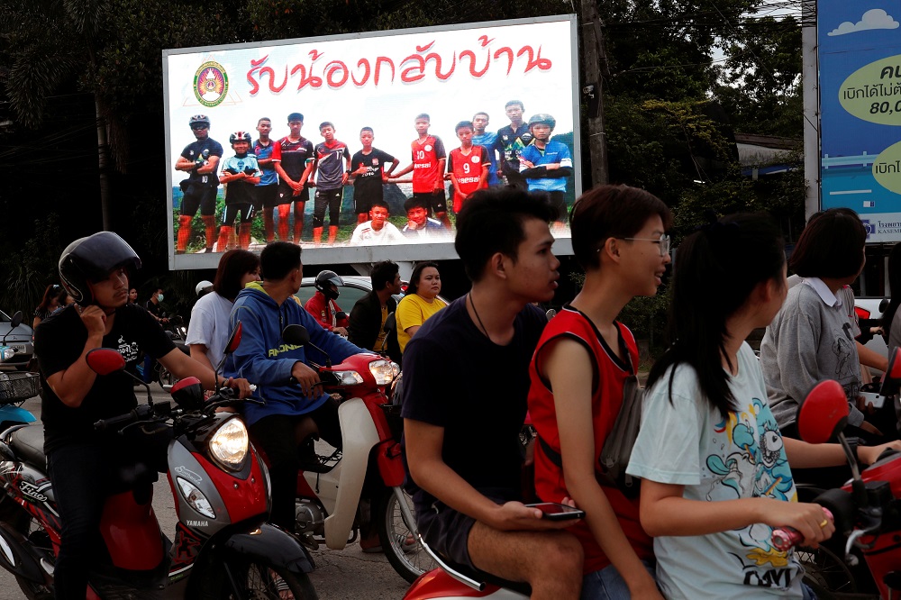 هوليوود تعثر على الإثارة في محنة صبية الكهف التايلاندي