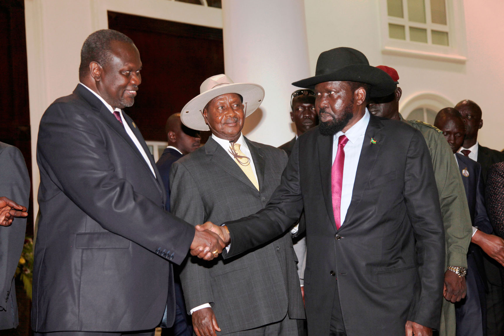رئيس جنوب السودان سيلفا كيسر ونائبه السابق ريك مشار