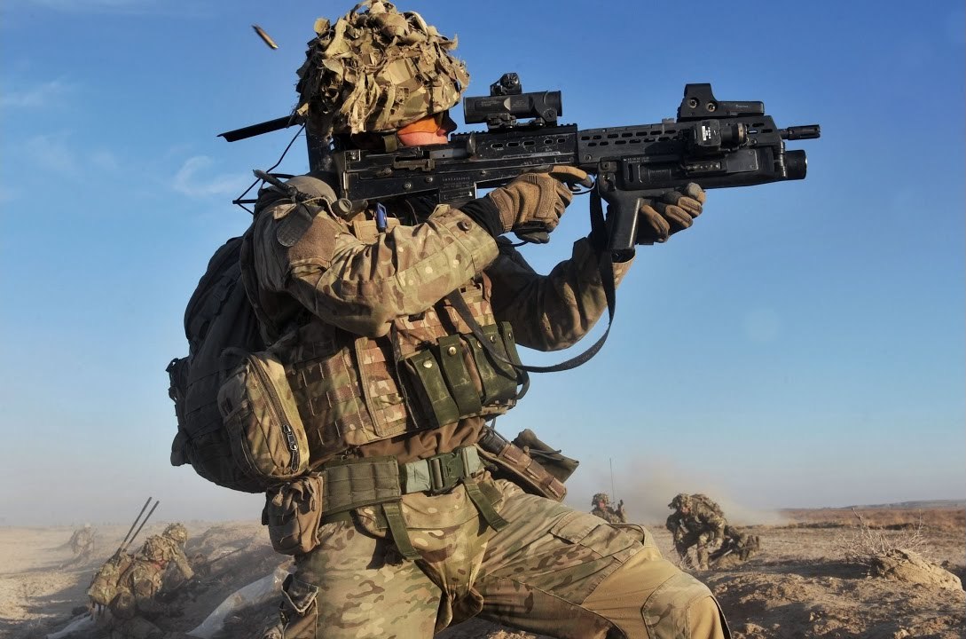 جندي بريطاني في أفغانستان