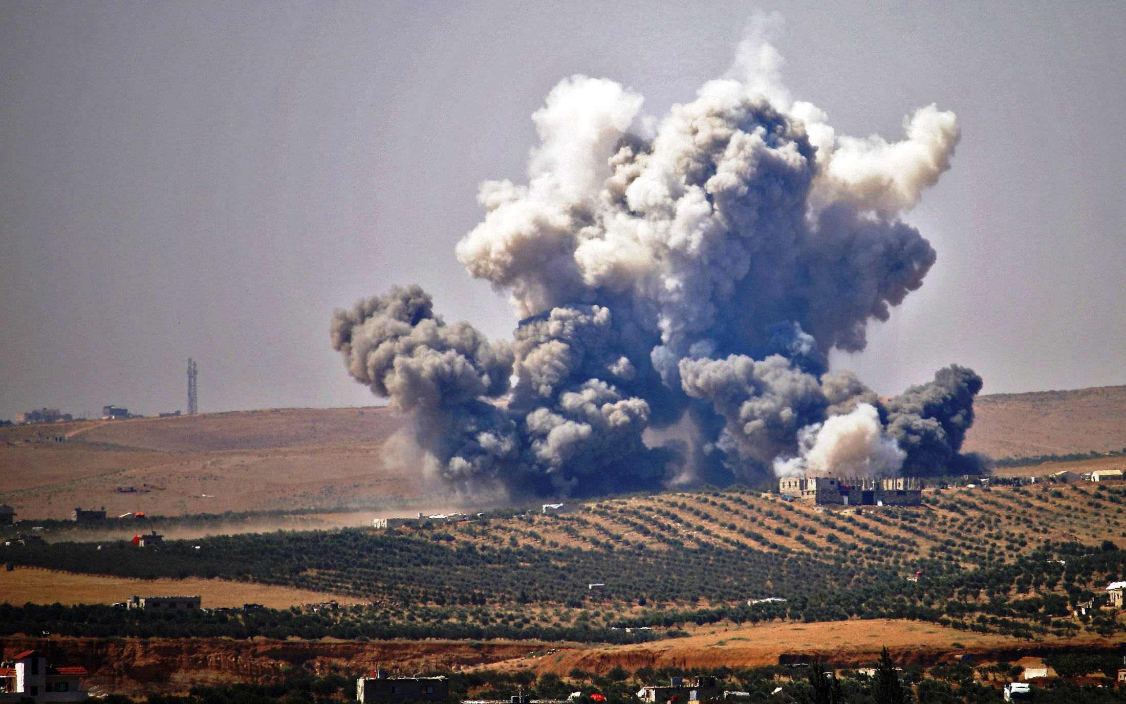 بلدات في جنوب غرب سوريا تعرضت لأعنف موجة قصف روسي وسوري