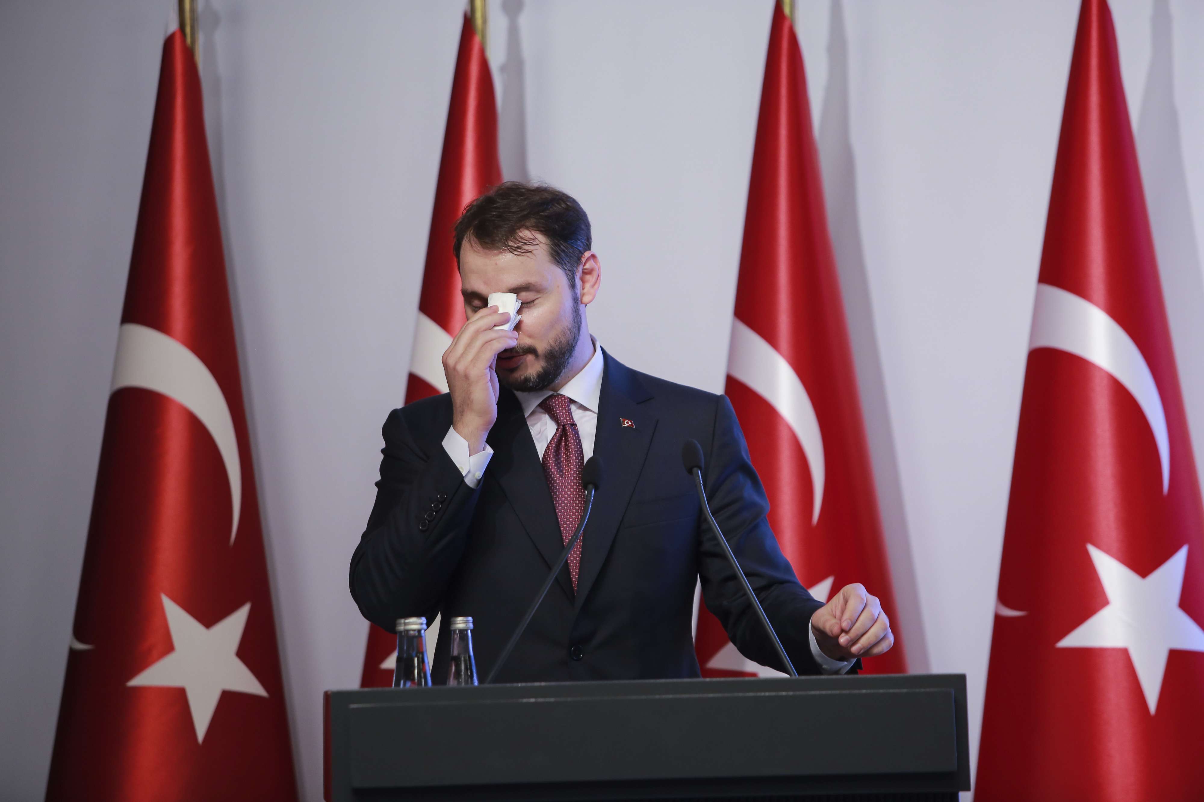 لم يأخذ الوزير في الاعتبار سبب تبدد الثقة في تركيا
