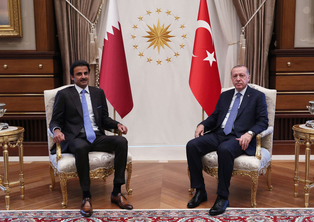 الرئيس التركي رجب طيب اردوغان وأمير قطر الشيخ تميم بن حمد ال ثاني