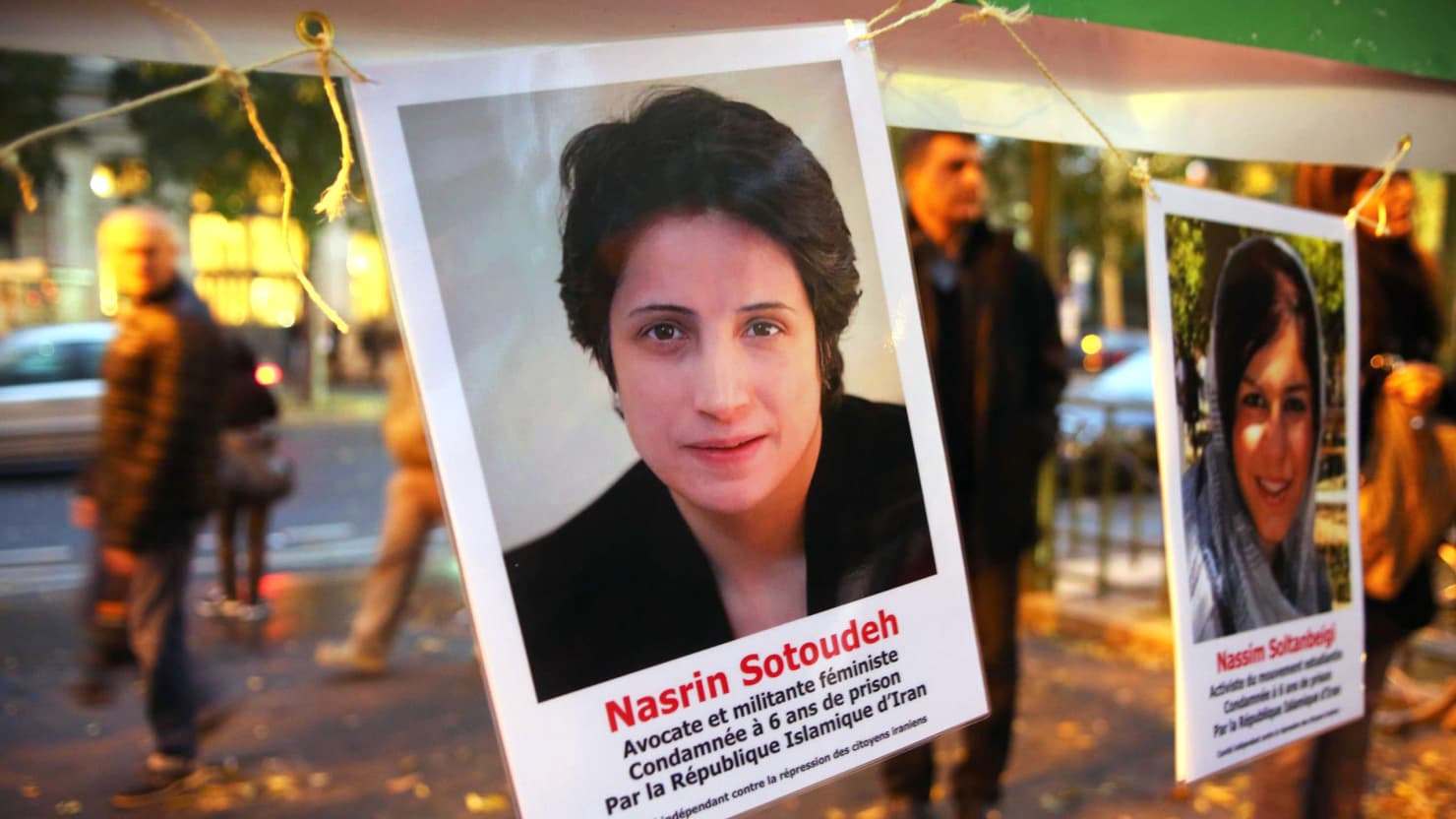 الناشطة البارزة المدافعة عن حقوق الإنسان نسرين سوتوده 