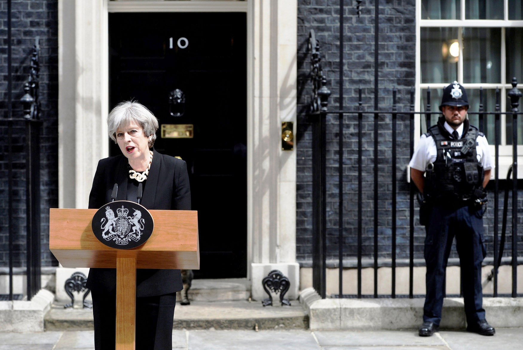 رئيسة الوزراء البريطانية تيريزا ماي