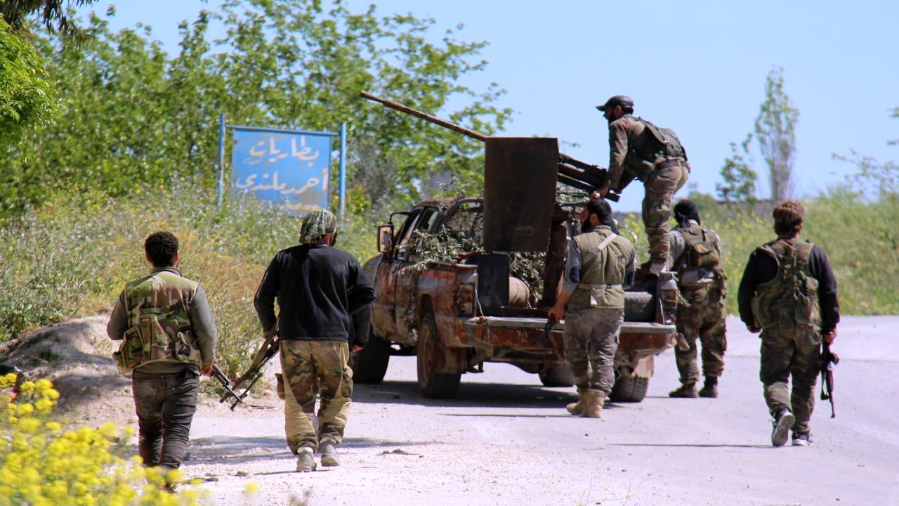 المعارضة السورية تستعد لمواجهة أعنف هجوم على ادلب آخر معقل مهم لمسلحيها