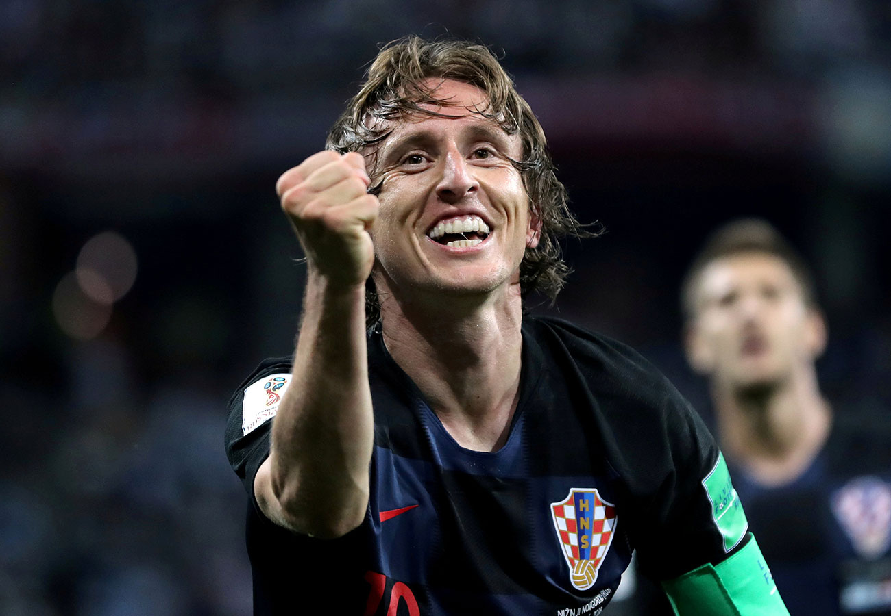 مودريتش أفضل لاعب في النهائيات ولاعب العام في اوروبا