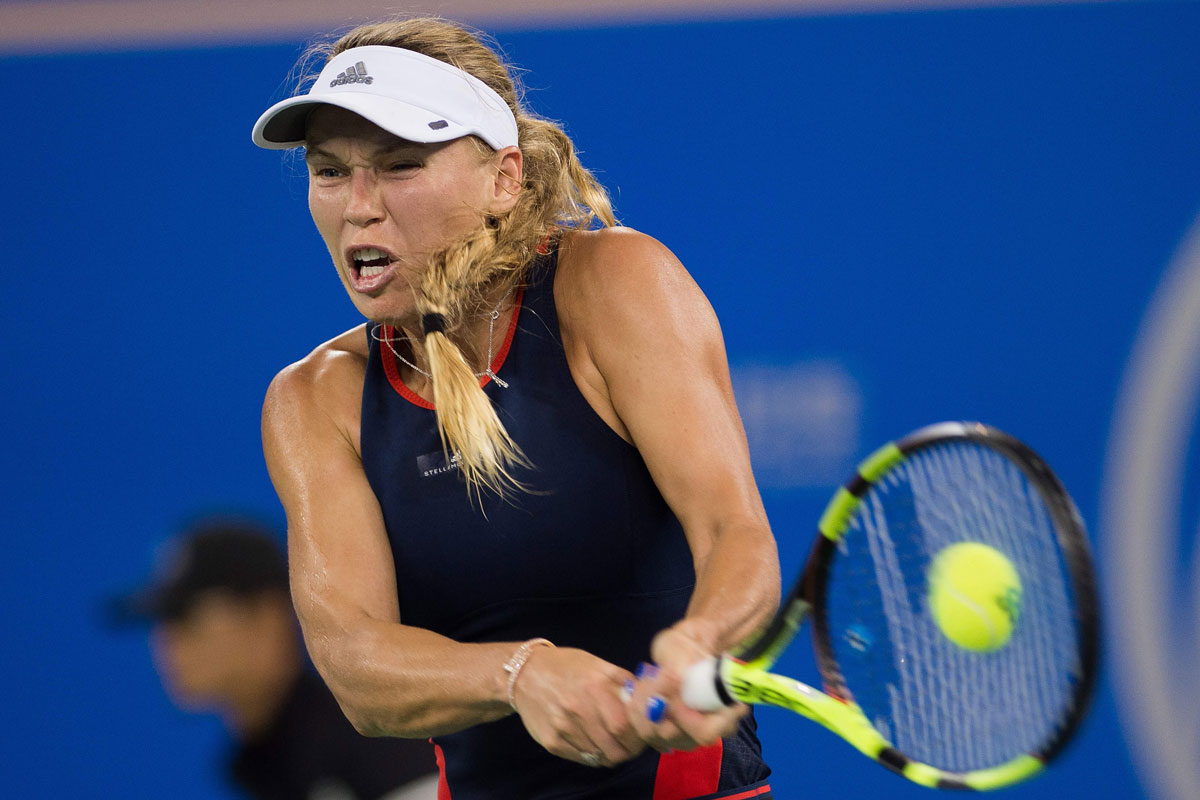 فوزنياكي تقترب من اللقب