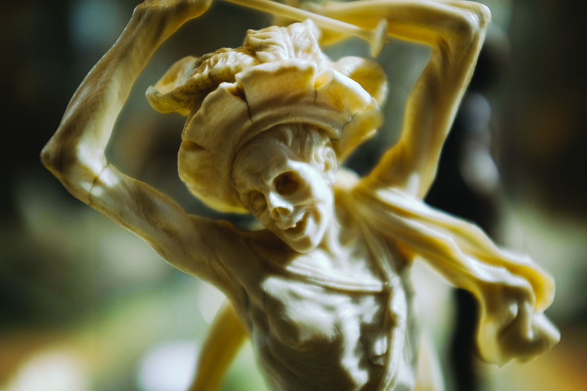 خرافة تربط الواقع بالماضي والمستقبل في "أحلام وغيلان"