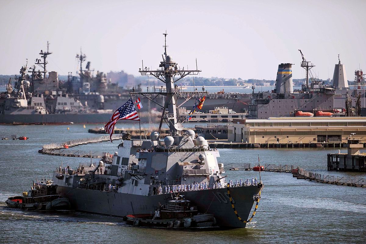 زيارة المدمرة الأميركية لميناء أسدود تأكيد من ترامب على دعم أميركي لاسرائيل بلا حدود