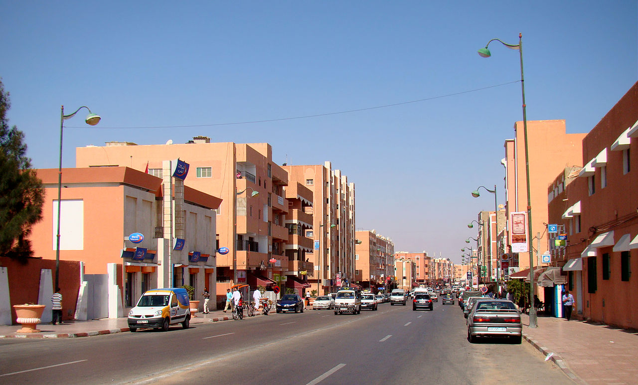 العيون على طريق التحول الى وجهة سياحية عالمية