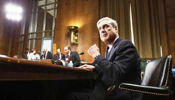 روبرت مولر يواصل يواجه ضغوطا شديدة لوقف التحقيق في تواطؤ حملة ترامب مع روسيا