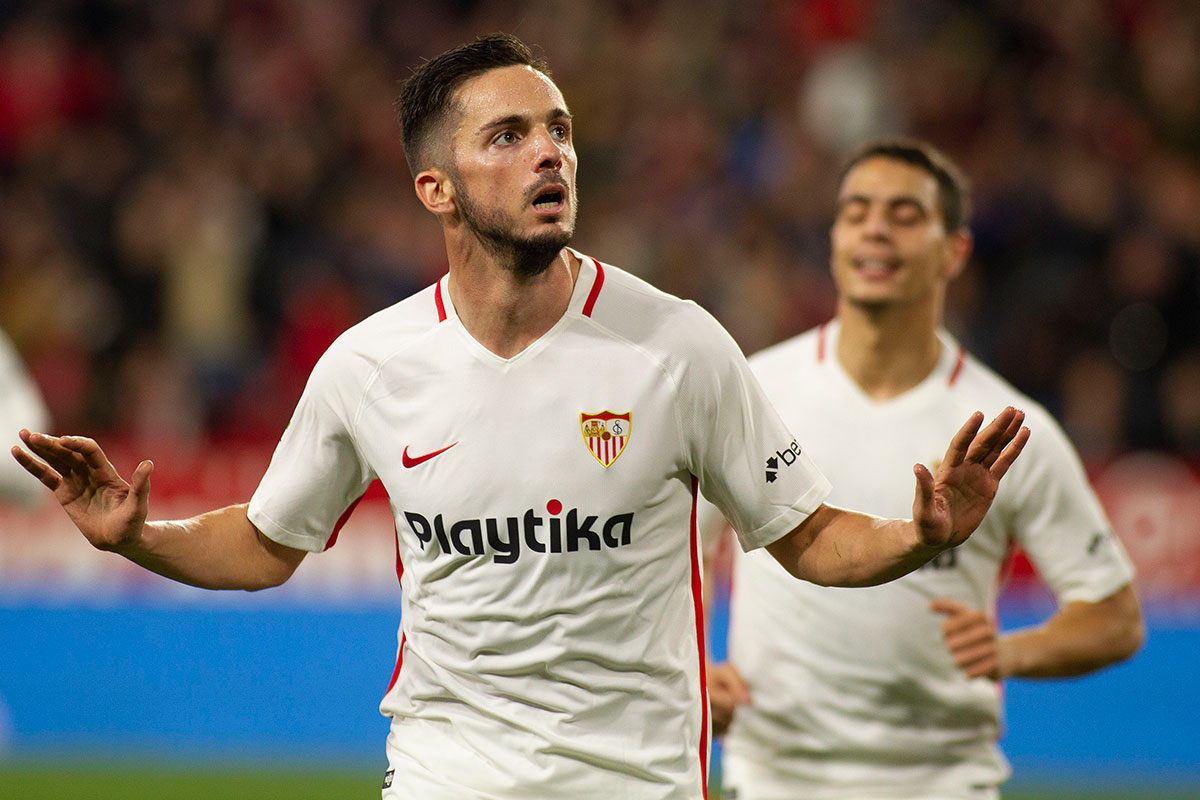   أشبيلية يقترب من اللقب