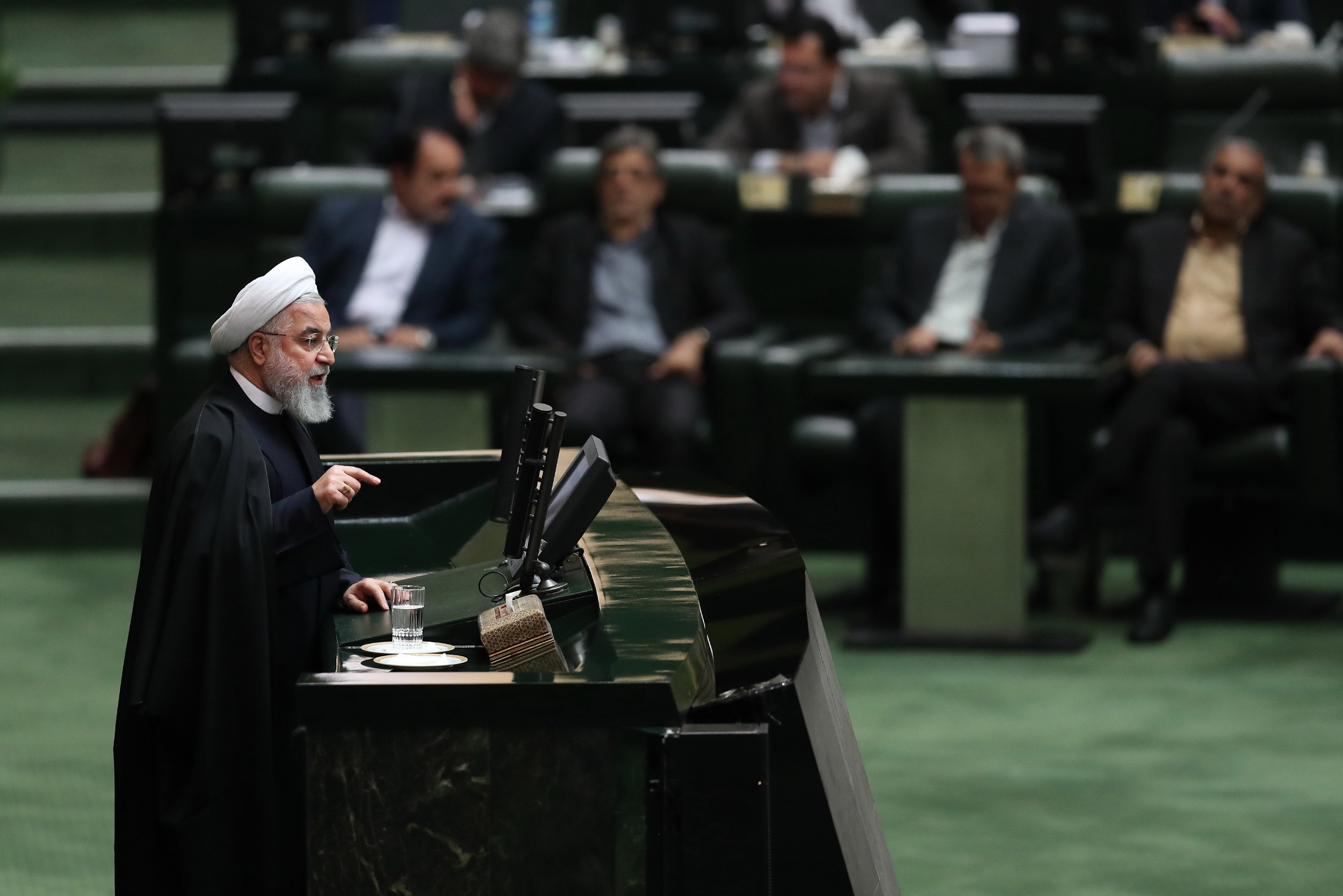 ليس في صالح طهران قويض العلاقات مع أوروبا