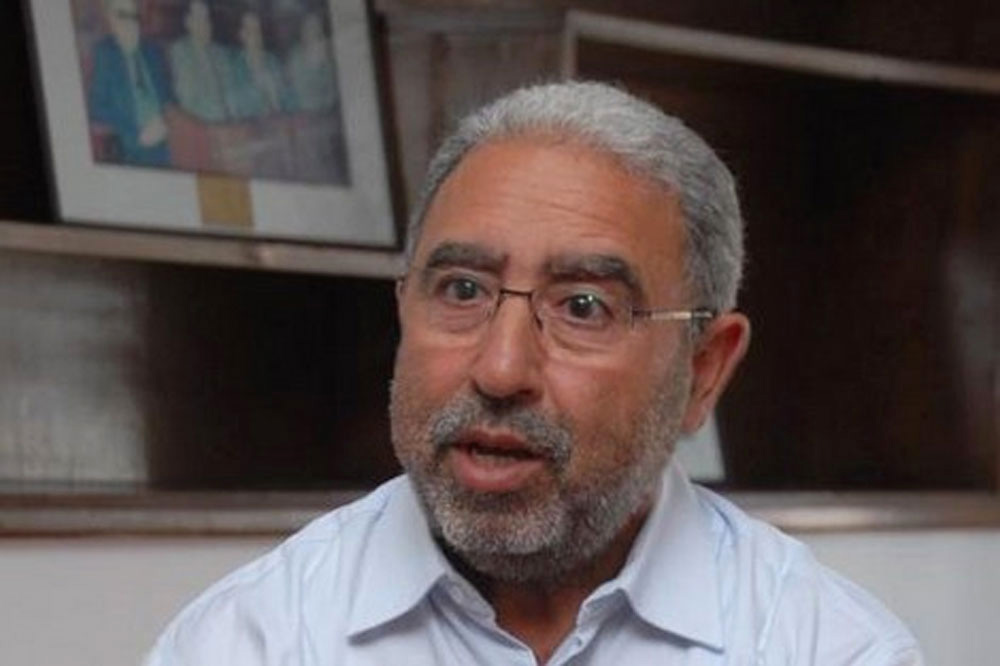 الطريق المعبَّدة تصل إلى السوق