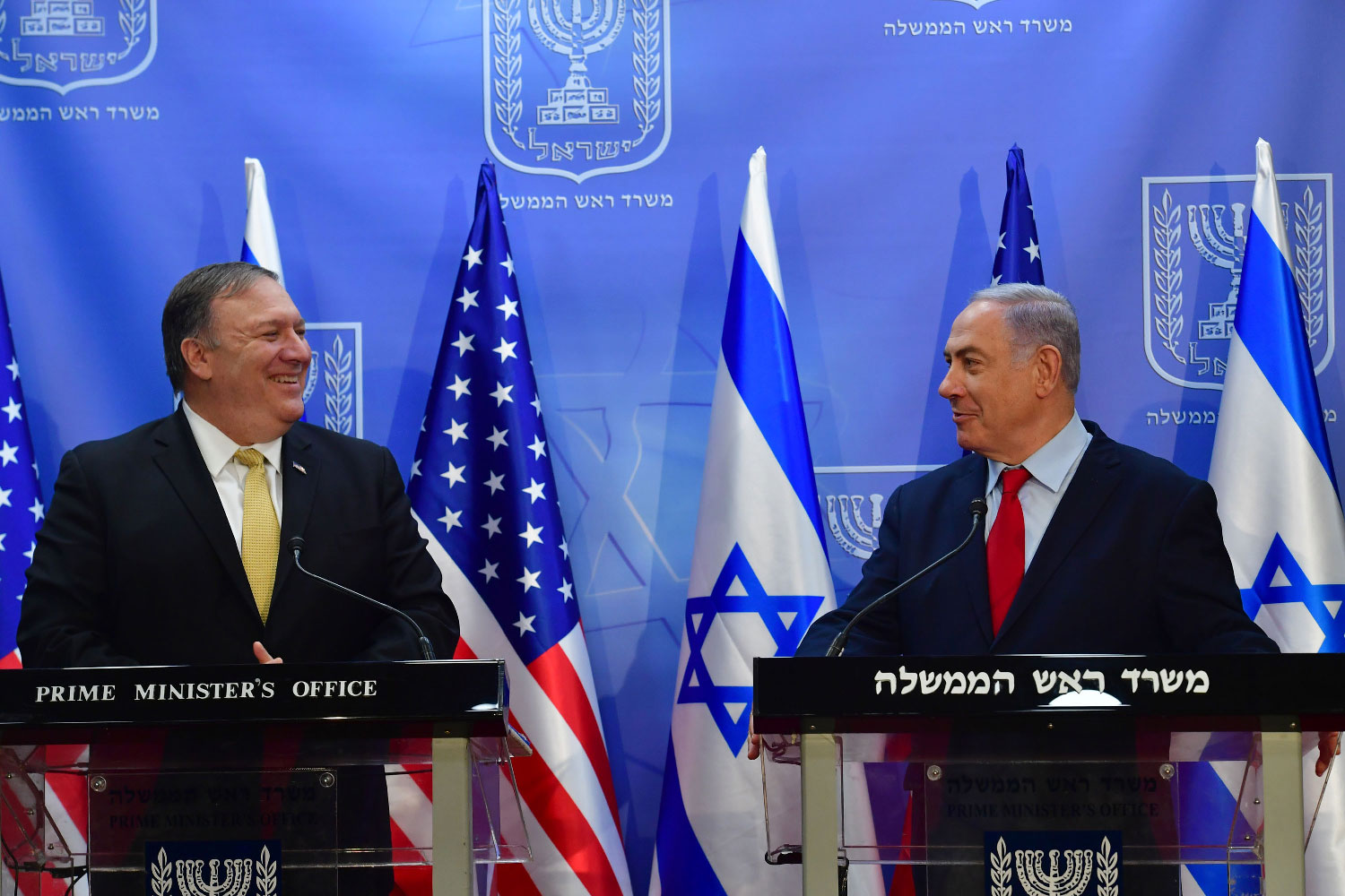 Israeli Prime Minister Benjamin Netanyahu (R) and US Secretary of State Mike Pompeo attend a joint press conference after their meeting on 20 March, 2019.