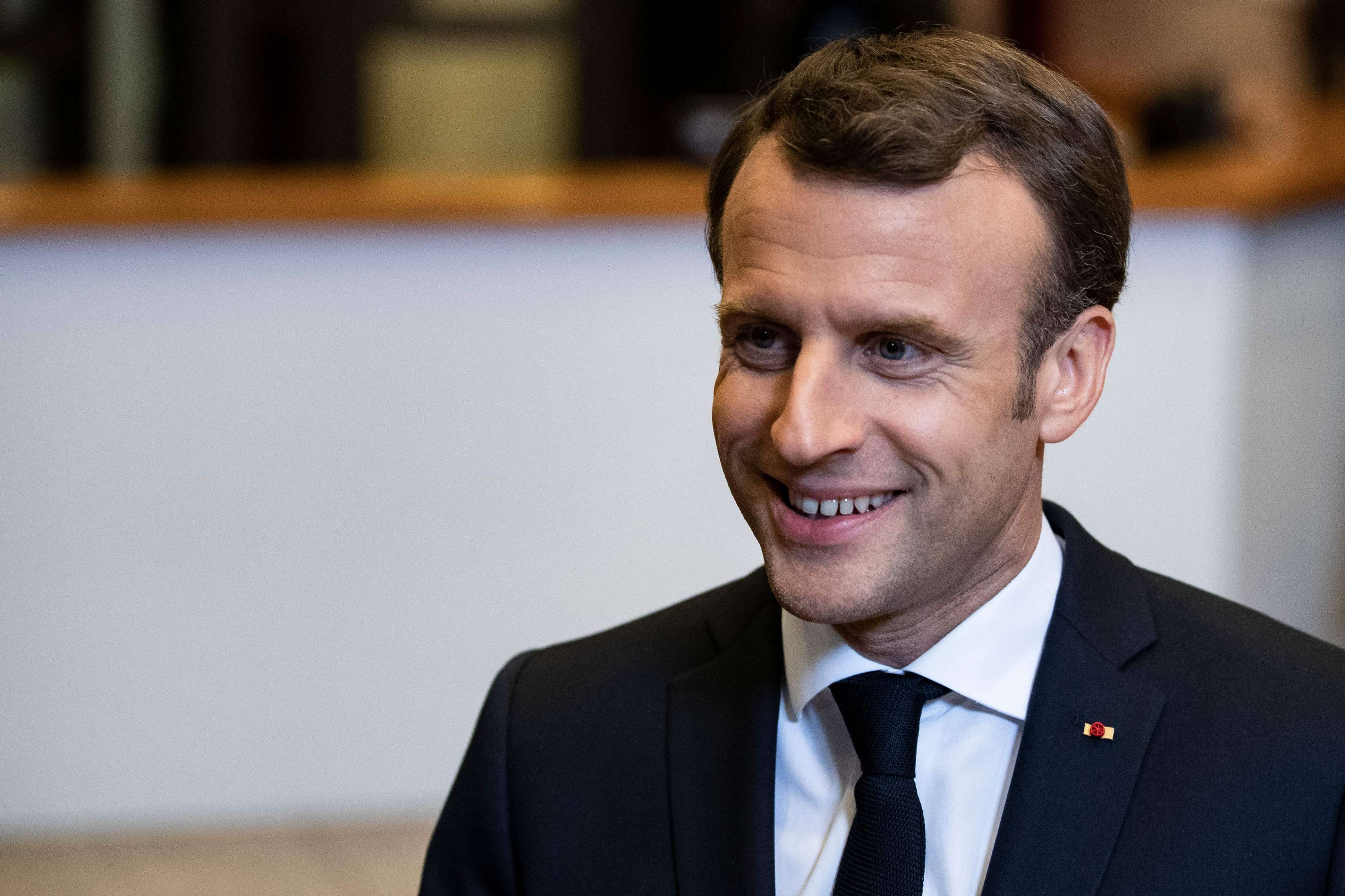 الرئيس الفرنسي ايمانويل ماكرون