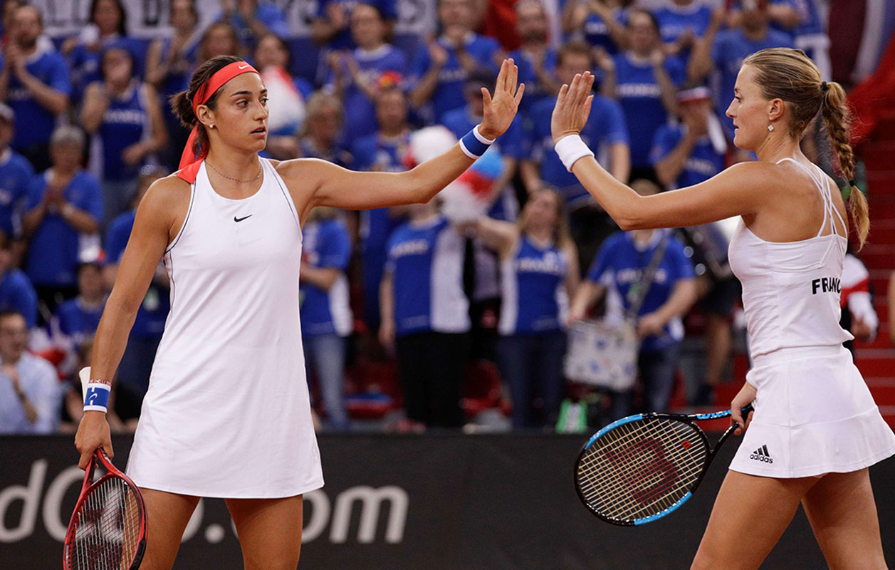 غارسيا وملادينوفيتش تنتفضان امام هاليب ونيكولسكو 