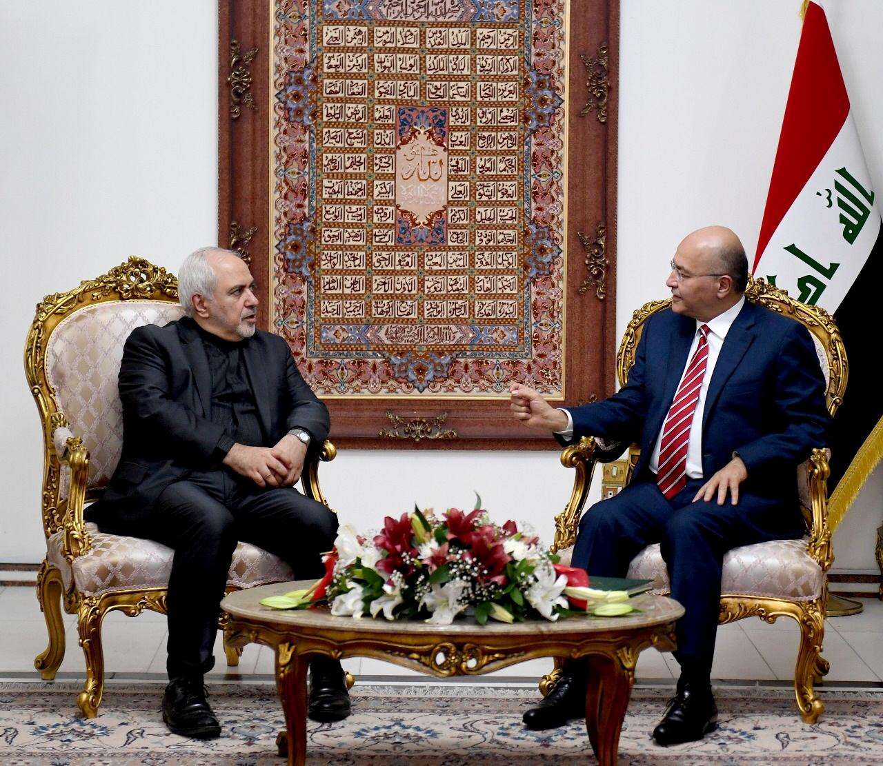 وزير الخارجية الإيراني جواد ظريف يلتقي الرئيس العراقي برهم صالح