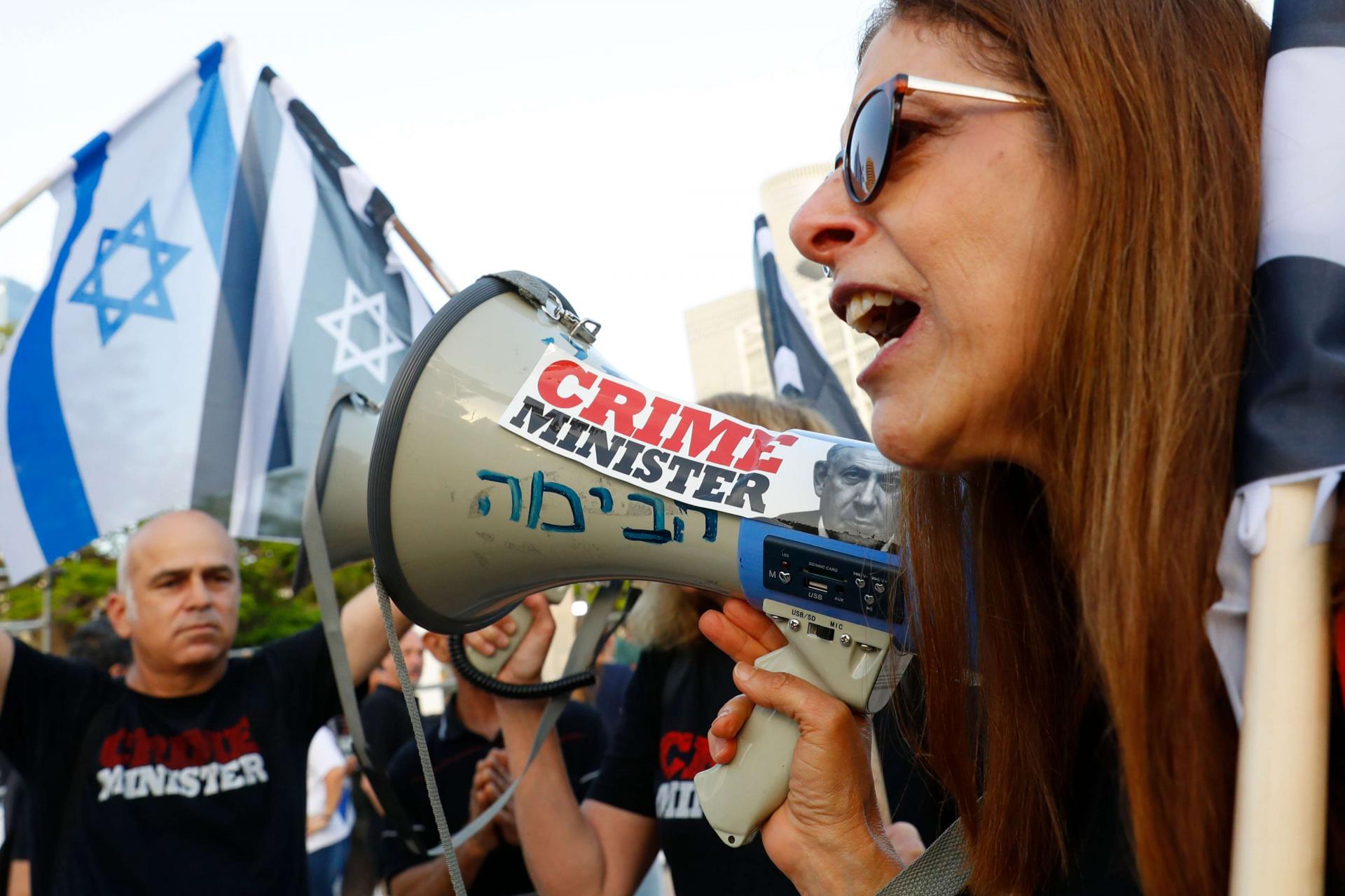 Netanyahu is trying to form a new coalition with right-wing, ultranationalist and religious parties