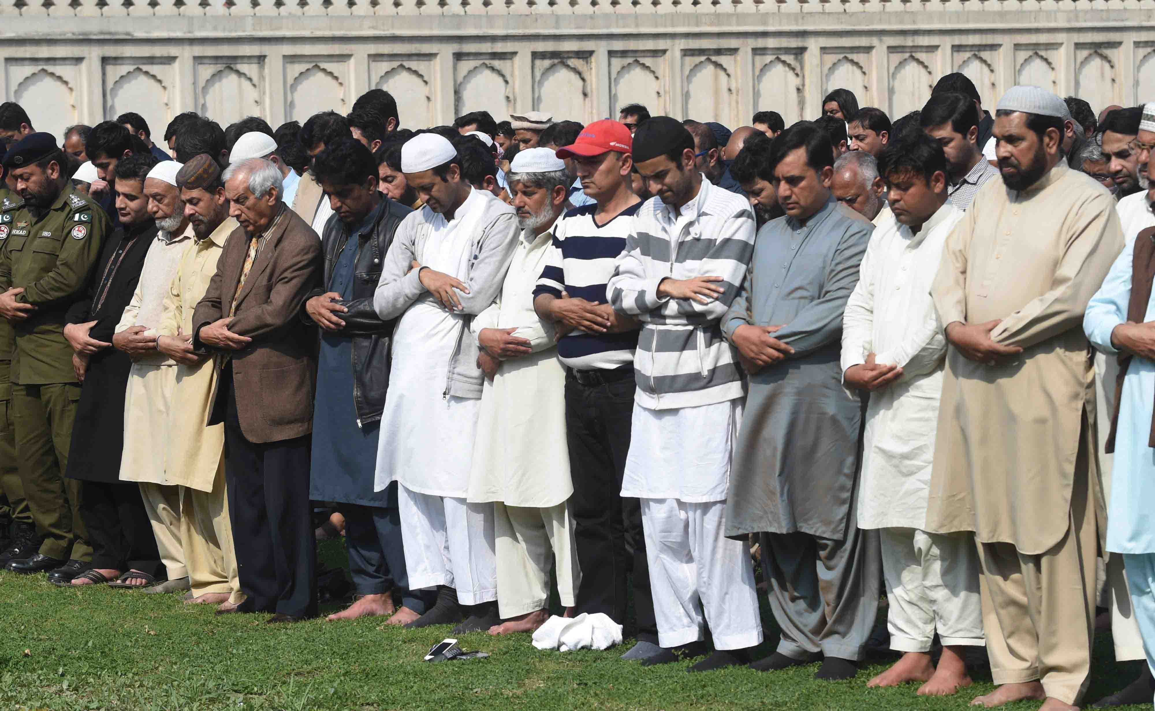 What is needed instead is to strengthen the integration of Muslims in society and to consolidate their definition as citizens