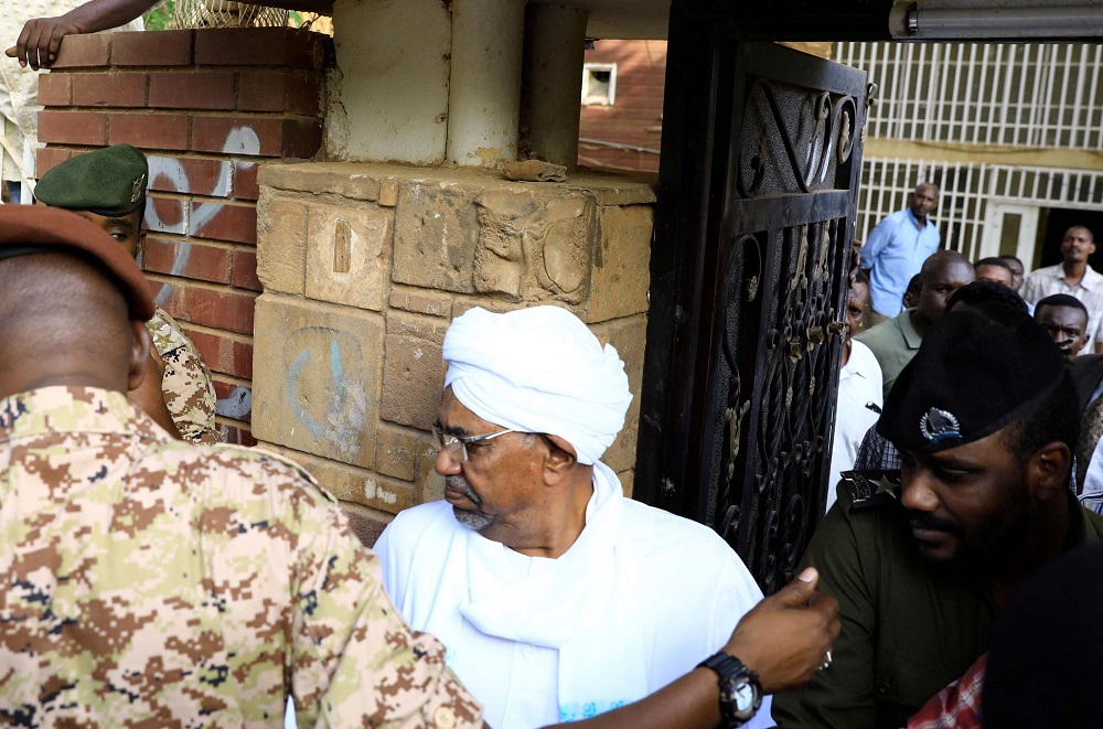 الرئيس السوداني المعزول عمر البشير