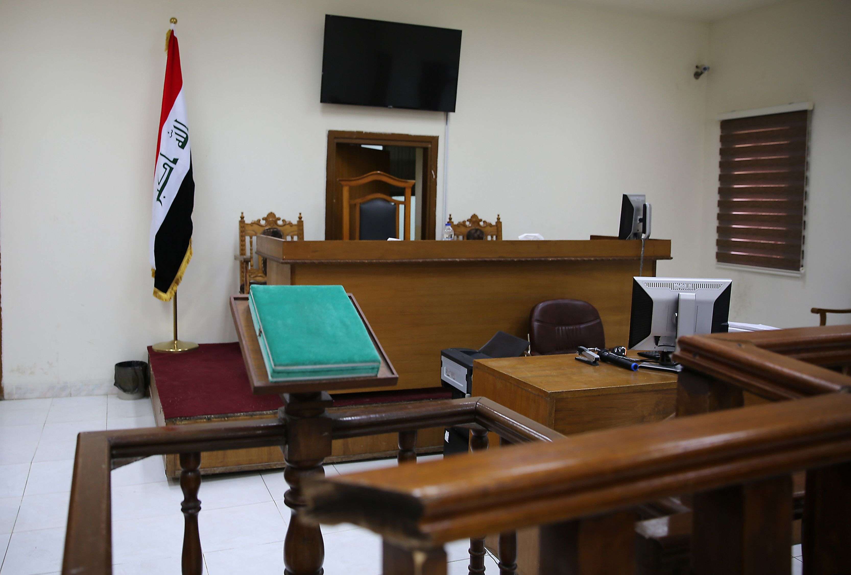 Human Rights Watch on Friday accused Iraqi interrogators of "using a range of torture techniques"