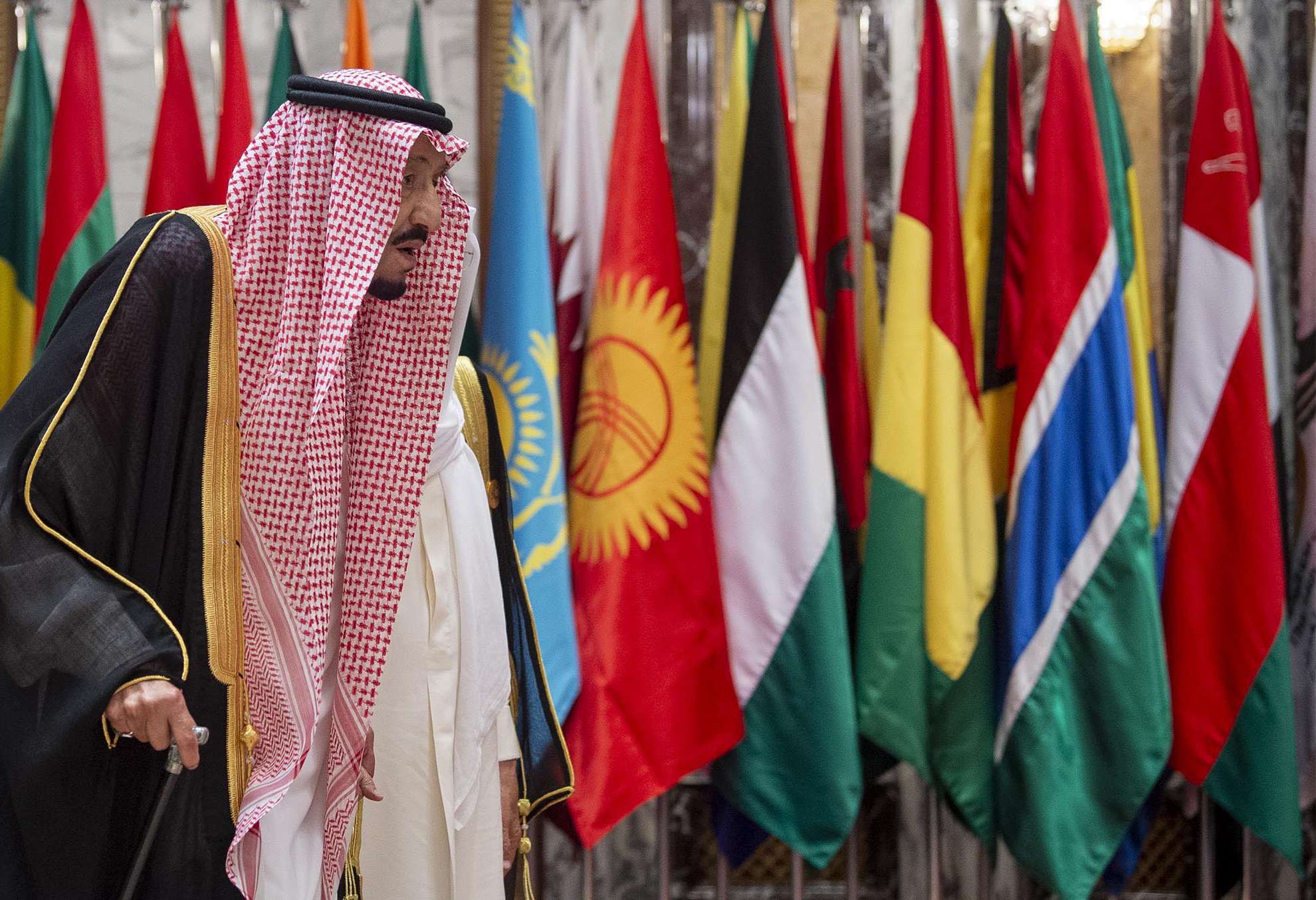 الملك سلمان: التخريب يستهدف أمن الملاحة وإمدادات الطاقة للعالم
