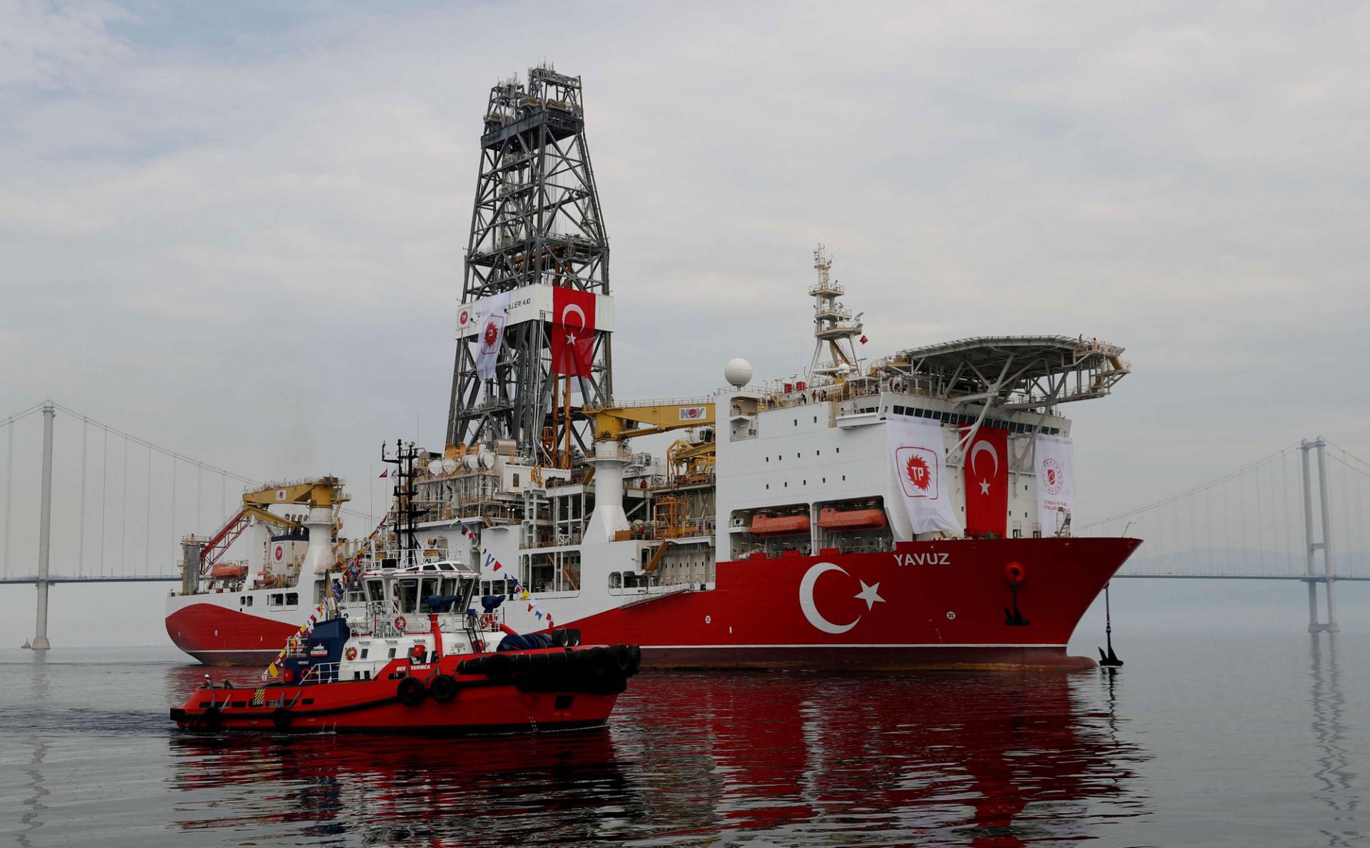 سفينة يوفاز التركية للتنقيب عن النفط والغاز