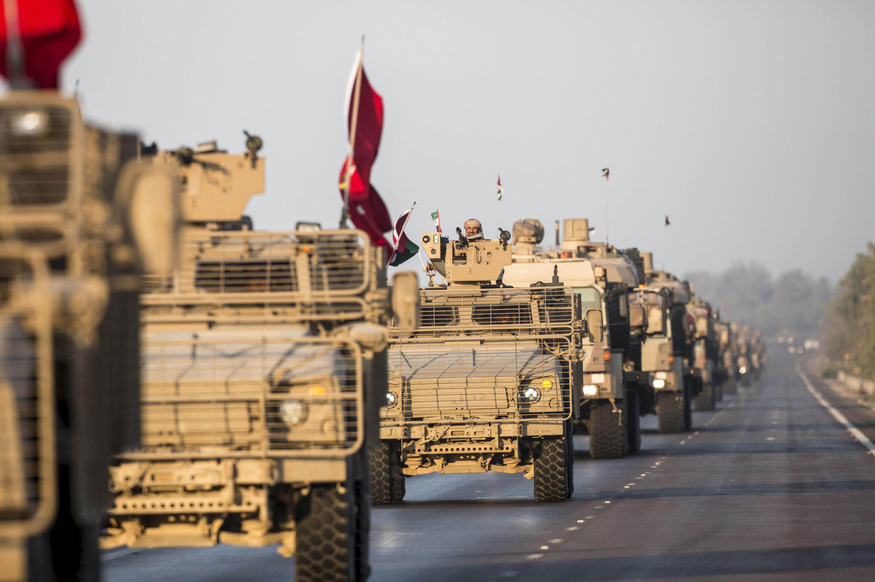 ثقل إماراتي في انقاذ اليمن من قبضة الحوثيين وإيران