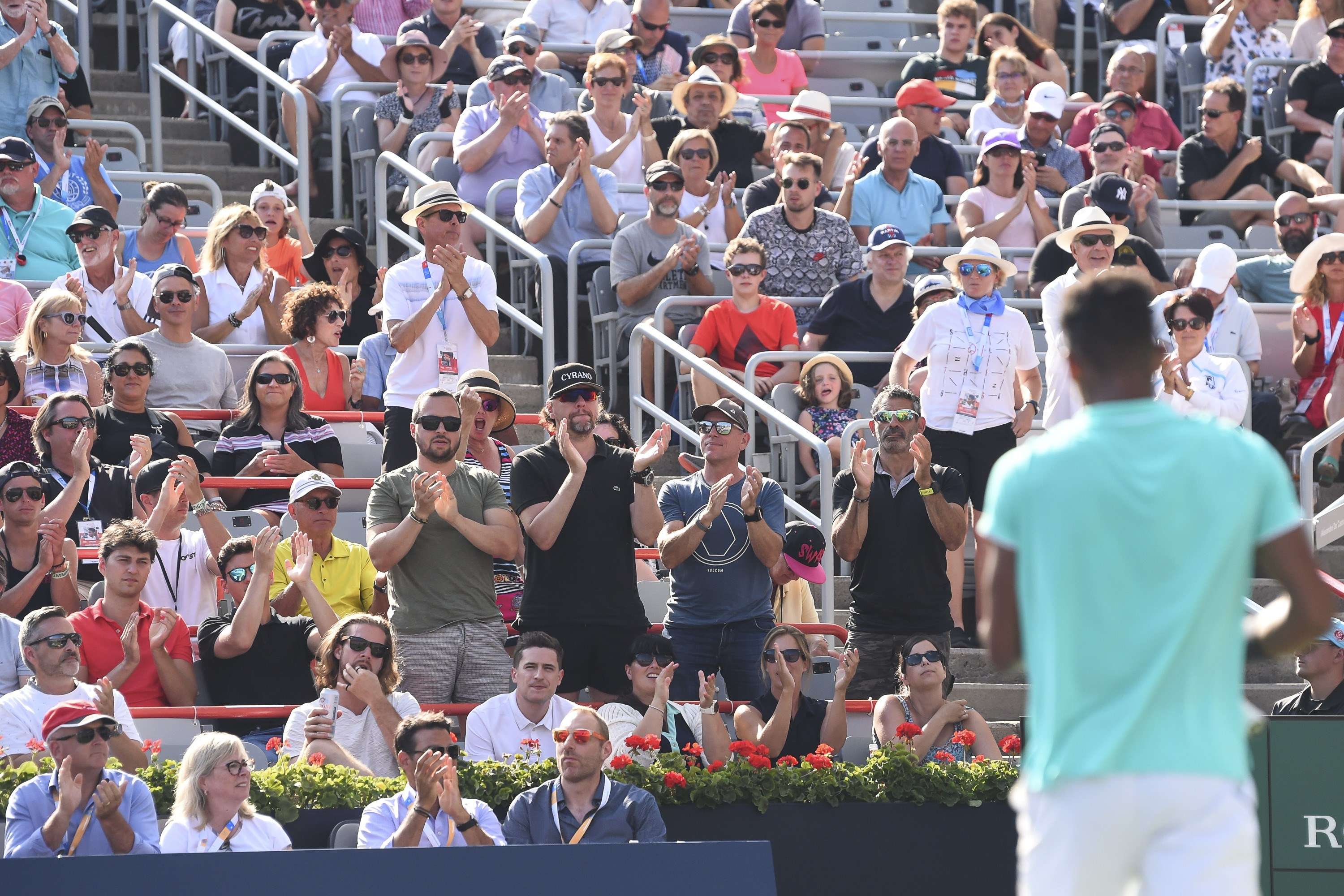 خاتشانوف يعبر عن خيبته من الجماهير الكندية