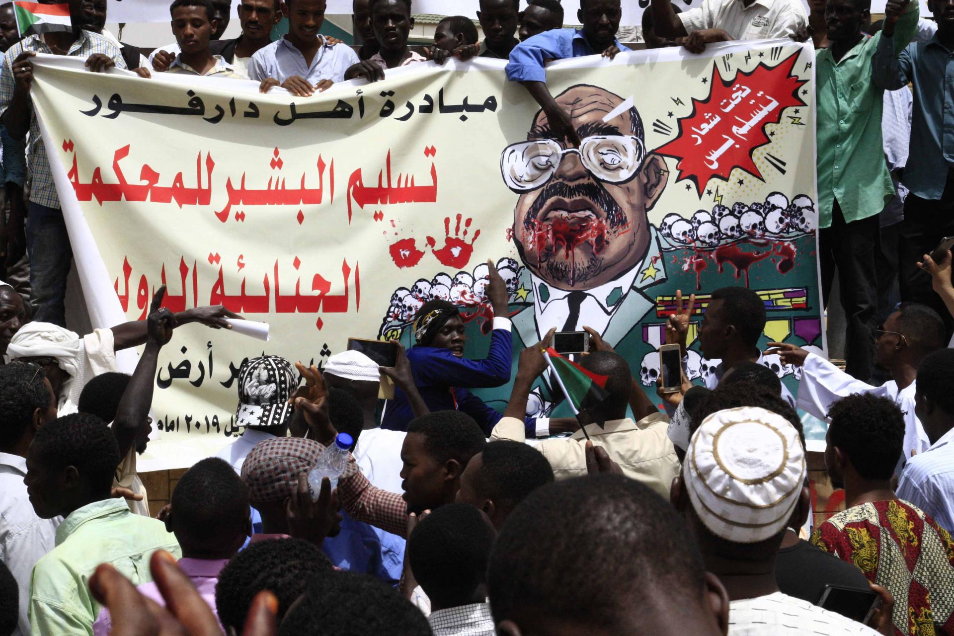 مظاهرات ضد عمر البشير