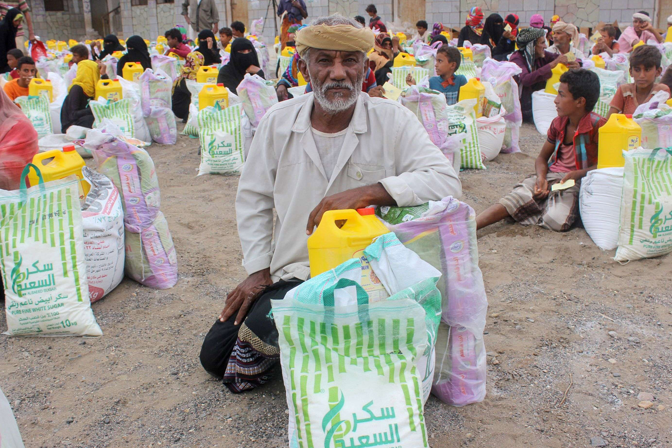 مساعدات إنسانية