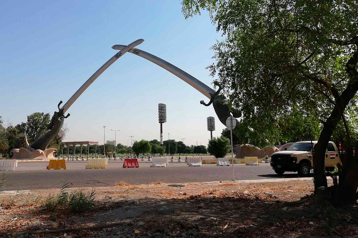 صواريخ مجهولة تخترق المنطقة الخضراء "المحصنة"
