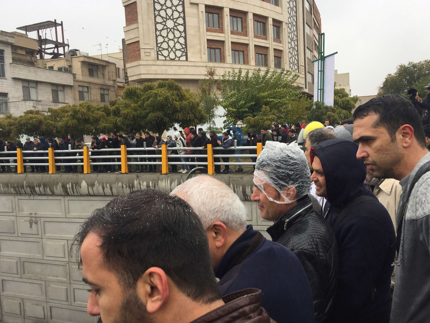 مرتزقة وبلطجية ومعارضون في الخارج واعداء اجانب وراء المظاهرات!